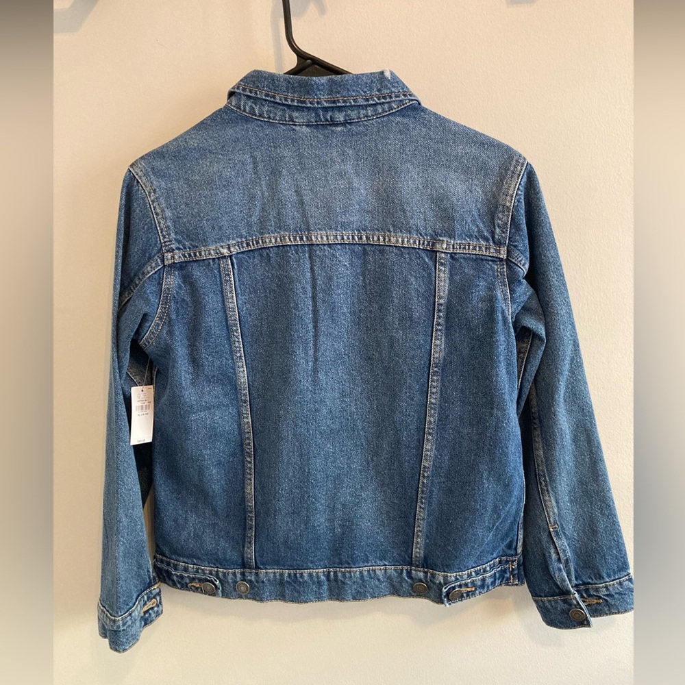 Old Navy jean jacket, girls size 14-16 NWT